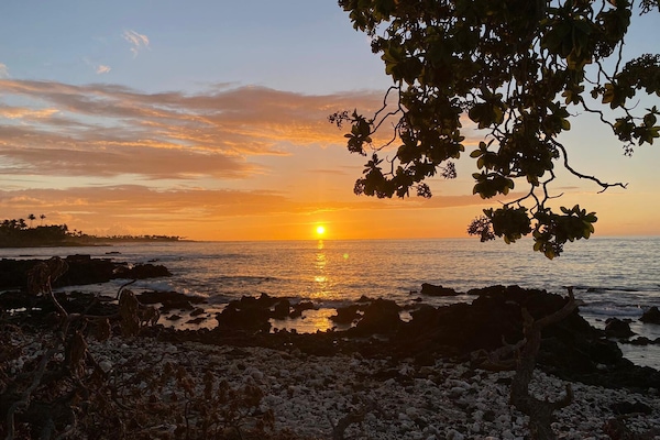 Sunset from Holoholokai Beach