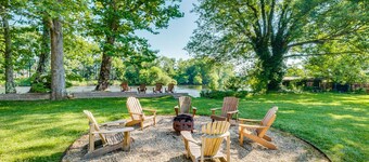 Every Fisherman's Dream! Located on the beautiful Watauga River!
