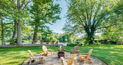 Jeder Fischer Traum! Das Hotel liegt an der schönen Watauga Fluss!