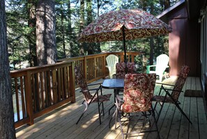 تناول الطعام بالخارج