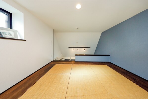 Apartment with Loft (2F) – No Elevetor - Stylewood Sangenjyaya (Tokyo)