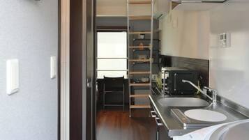 1 habitación, escritorio y wifi gratis