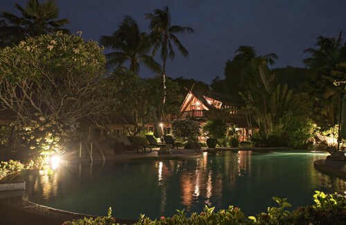 Butterfly Beach Villa in Traditional Thai Style only 20 steps from the beach