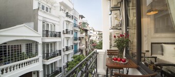 Galliot Central Hotel