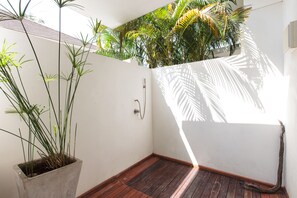 เอลีทวิลล่า | ห้องอาบน้ำ