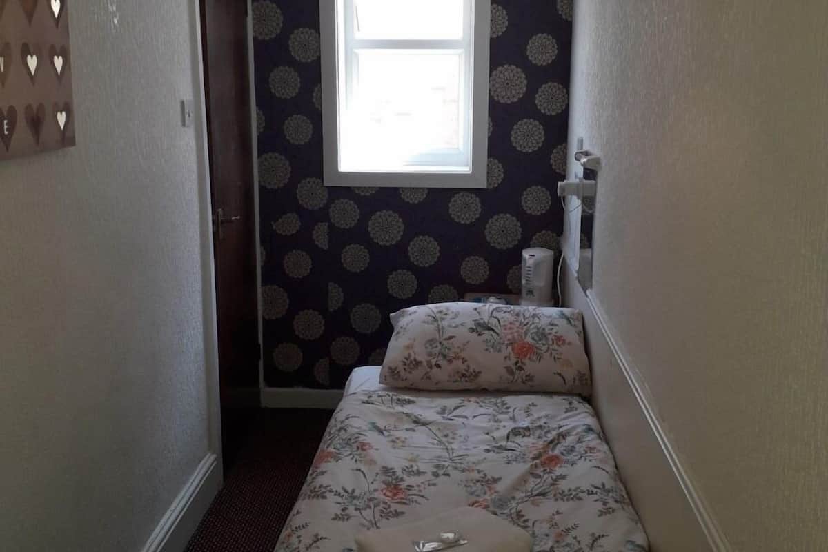 Basic Single Room, Ensuite | 1 bedroom