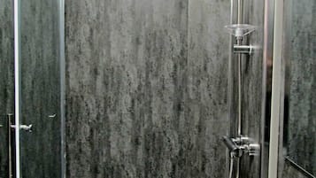 Comfort Quadruple Room, Accessible, Ensuite