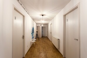 City Διαμέρισμα, Περισσότερα από 1 Κρ�εβάτια | 4 υπνοδωμάτια, γραφείο, κουρτίνες συσκότισης, ηχομόνωση 