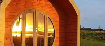 Hebrides Bothy - Glamping