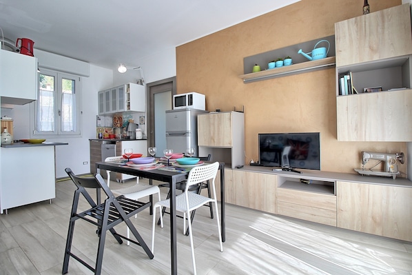 Appartement, 1 chambre | 1 chambre, bureau, lit d’appoint (supplément), accès au Wi-Fi (inclus)