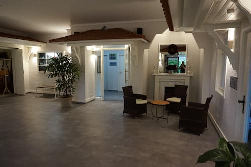 Reception hall