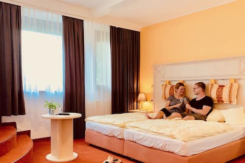 Comfort Double Room | Soundproofing, free WiFi, wheelchair access