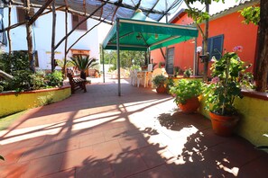 Terrace/patio - B&B La Maison De Titty & Margy (Piano di Sorrento)