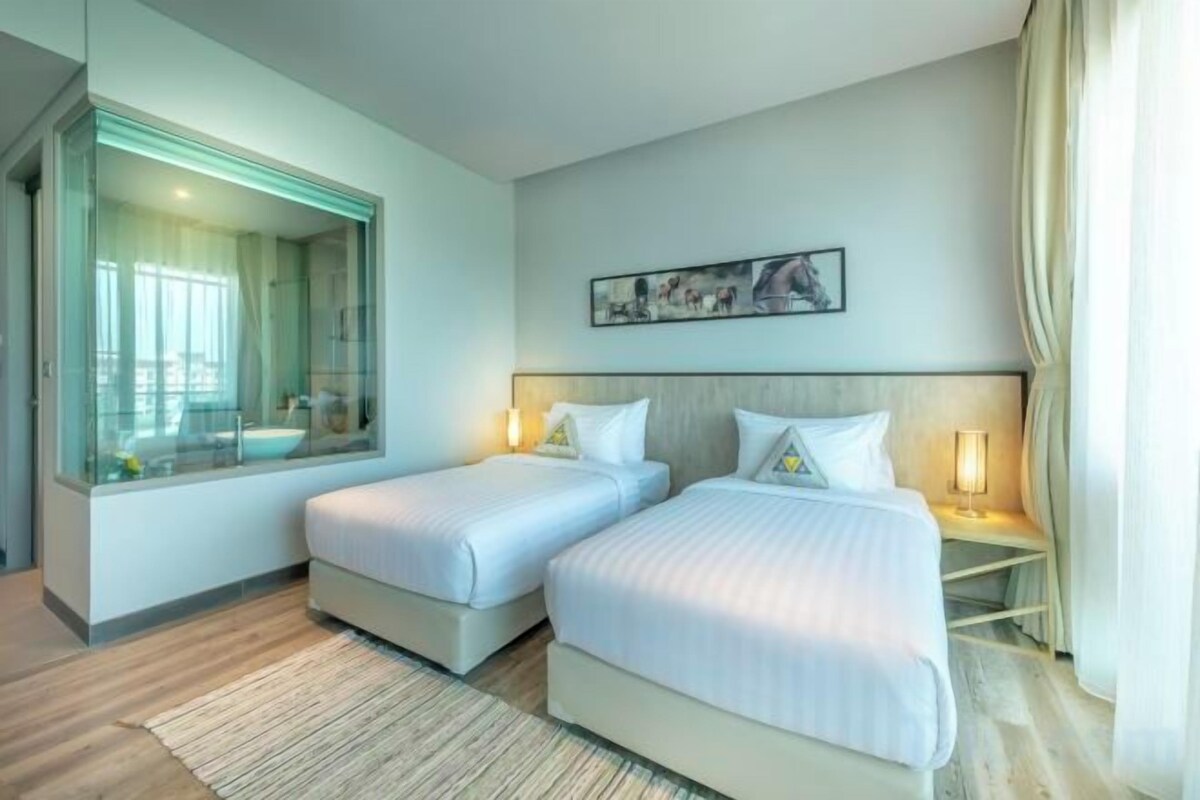 In-room safe, desk, blackout drapes, WiFi (free)
