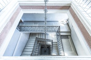 Interior - Attic Panoramic View R&R (Venice)