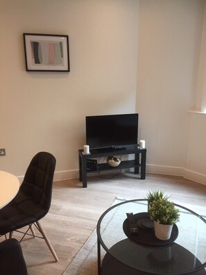 公寓, 1 間臥室 | 客廳 | 平面電視