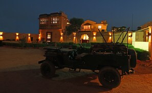 Exterior - JAWAI CASTLE RESORT - A Heritage Hotel in Jawai Leopard Reserve (Sumerpur)