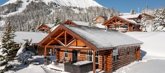 Cowboy Heaven Cabin - Alpine Escape - 360 Degree Mtn Views - Private Hot Tub