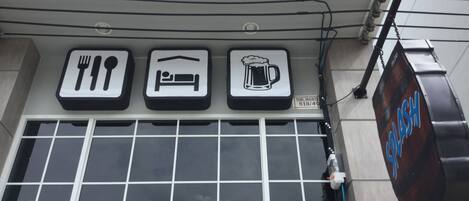 Perincian bahagian luar