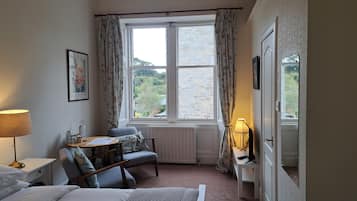 Standard Twin Room, 2 Twin Beds | Individually decorated, individually furnished, blackout drapes