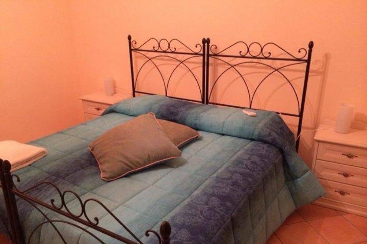 Habitación doble, baño privado (not in room) | Escritorio y wifi gratis
