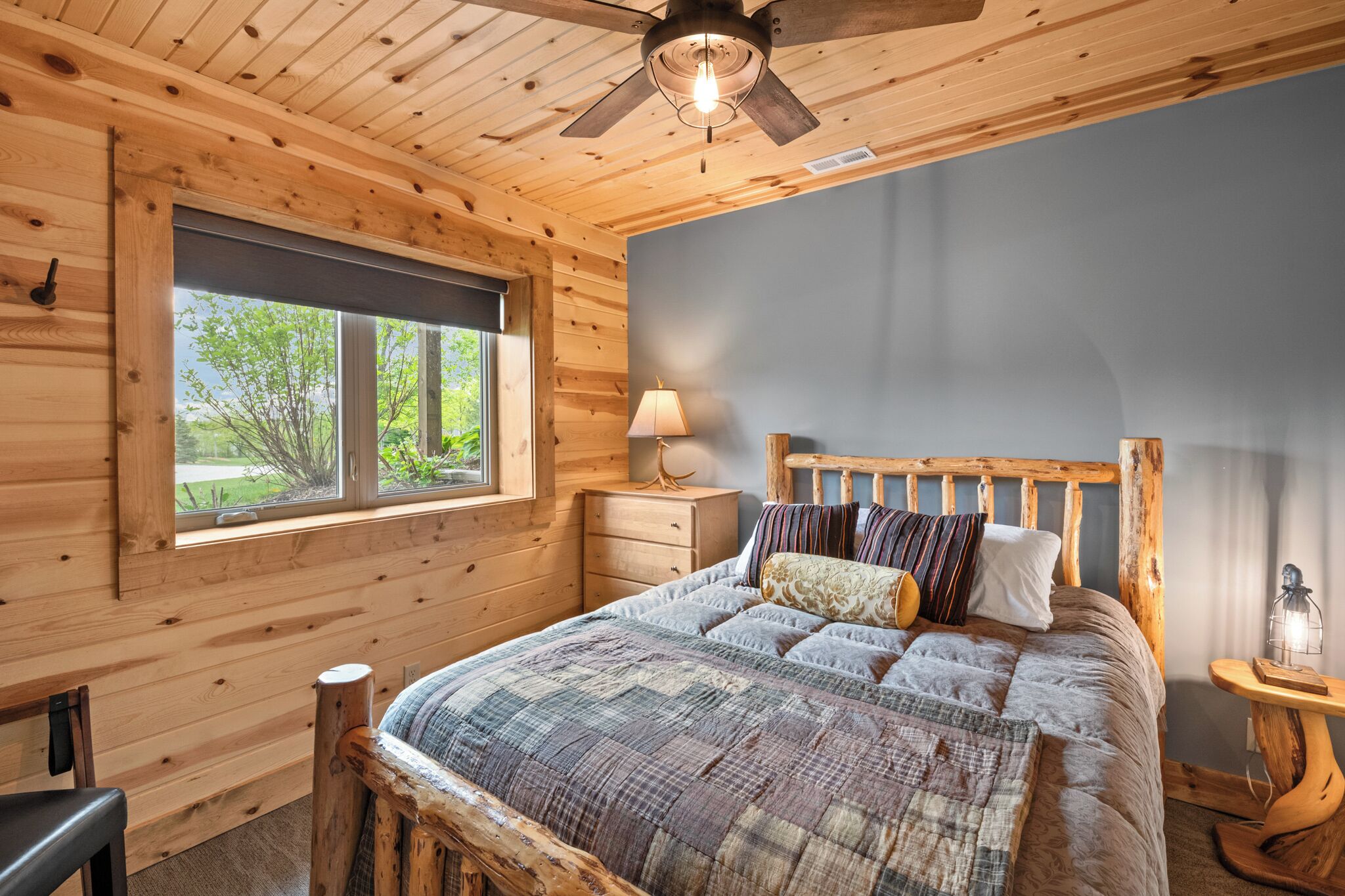 5 bedrooms, iron/ironing board, travel crib, WiFi