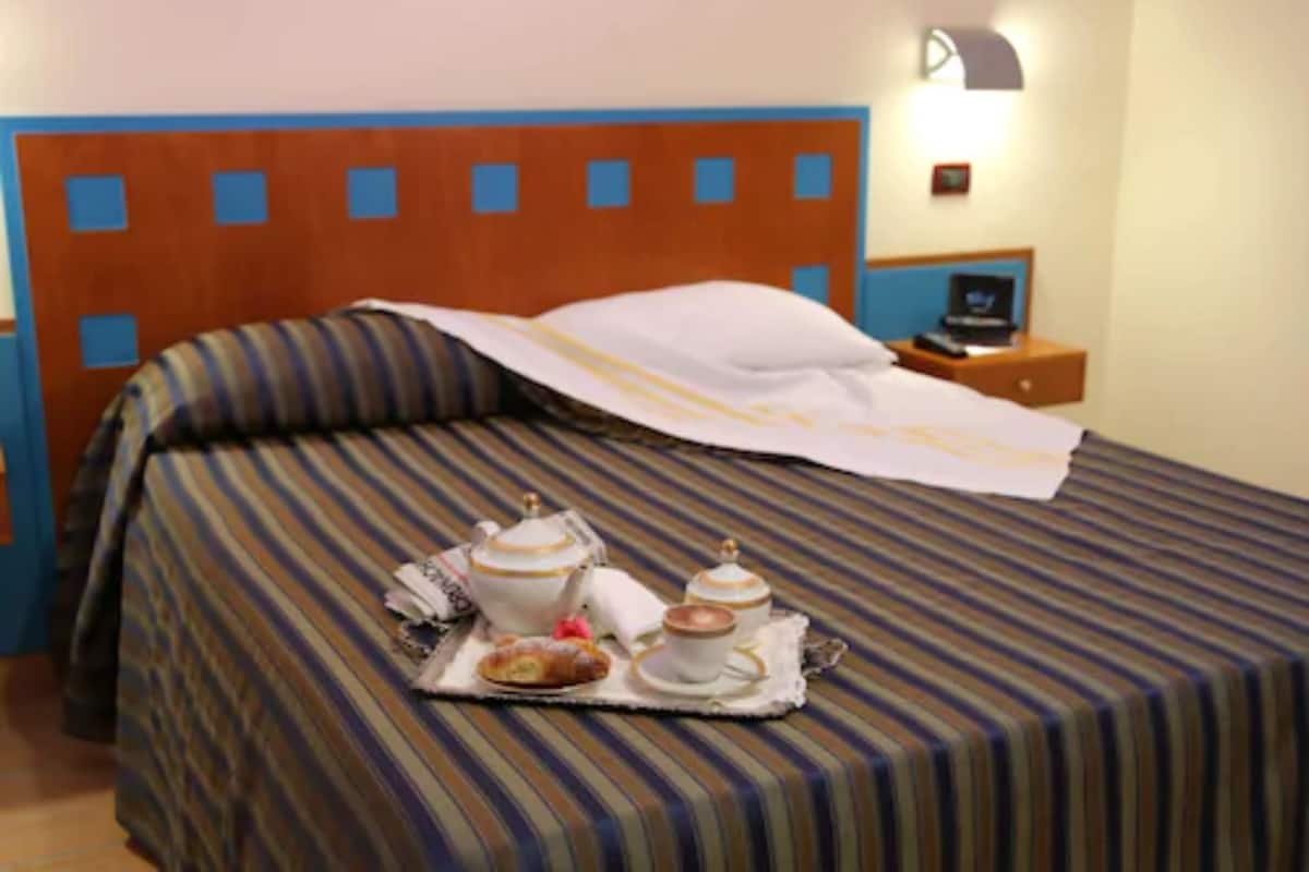 In-room safe, desk, free cribs/infant beds, free WiFi