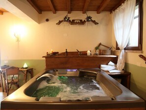 Sauna, bañera de hidromasaje, baño turco 