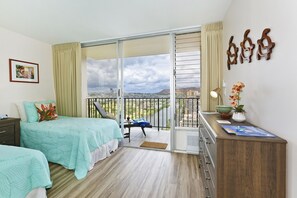 2 bedrooms, desk, iron/ironing board, free WiFi