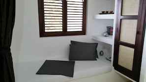 Panoramic Bungalow, 1 Queen Bed with Sofa bed, Non Smoking | Room amenity