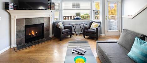 Smart TV, fireplace, DVD player, video library