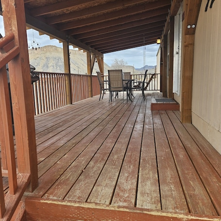 Outdoor dining. Ranch House
