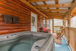 Bain à remous extérieur