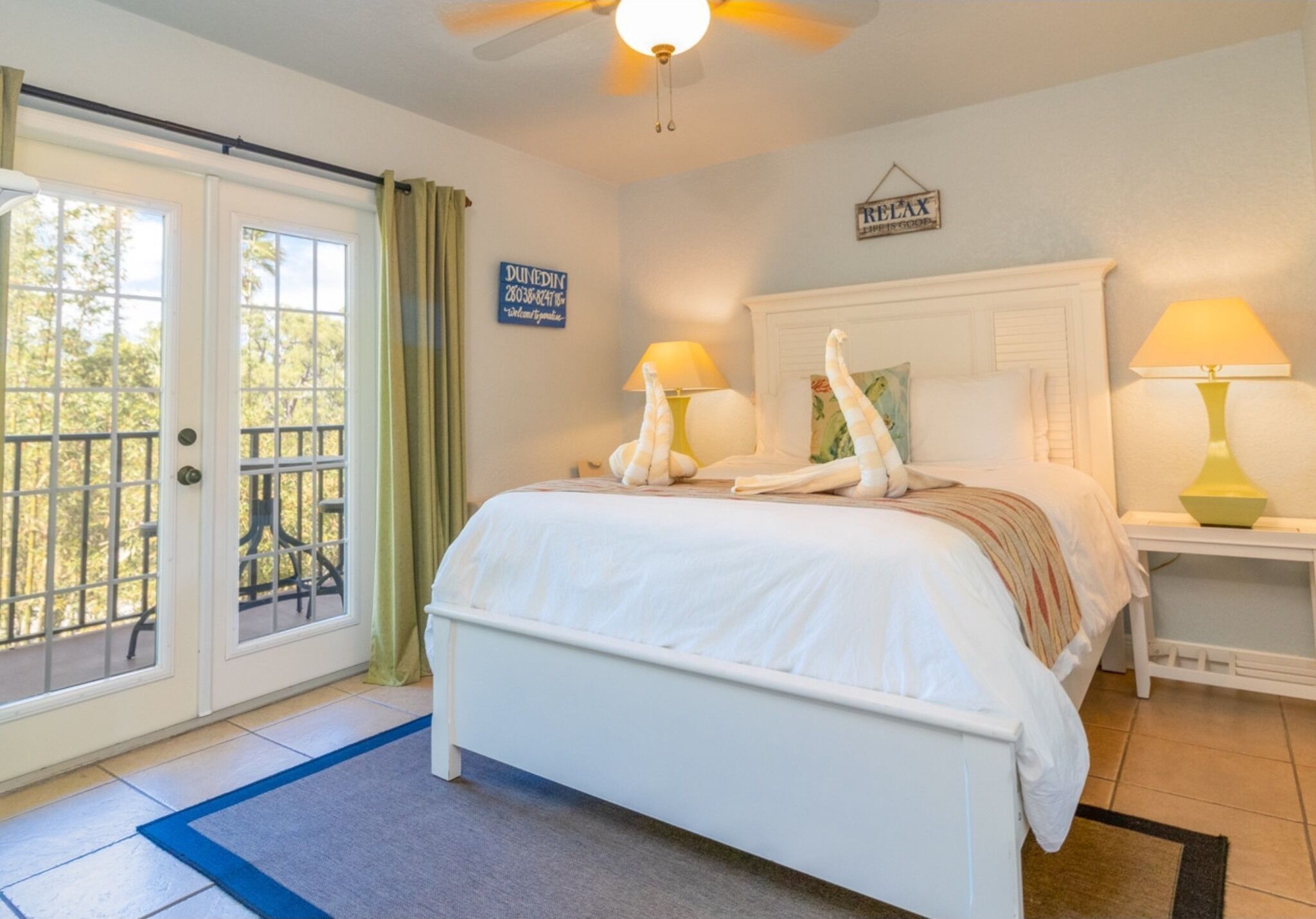 1 slaapkamer, een strijkplank/strijkijzer, gratis wifi, beddengoed