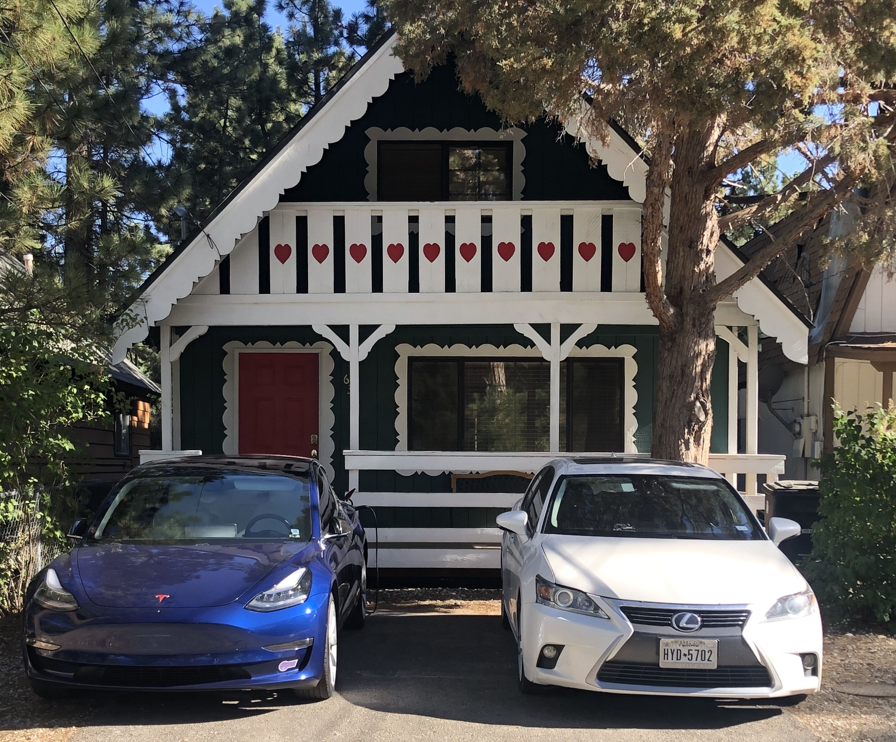  Cozy Cabin-2 Bedroom+Loft/2 Bath Wonderful Cabin in Big Bear City CA