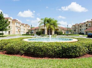 Property grounds - Enchanted Retreat (Davenport)