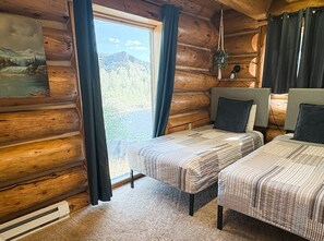 7 chambres, fer et planche à repasser, lit de bébé portatif, Wi-Fi