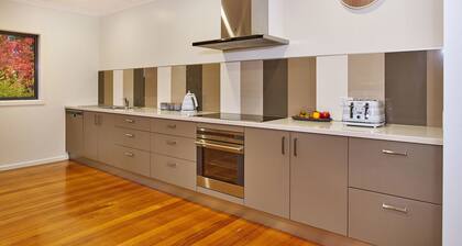 Northbank House