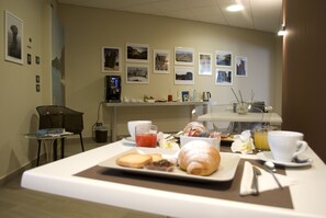 Petit déjeuner buffet compris tous les jours