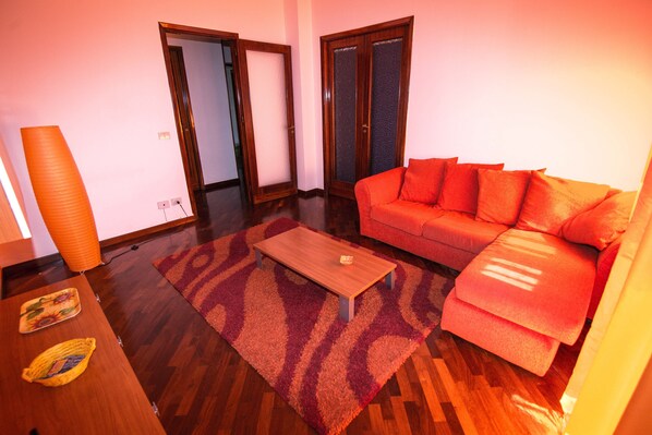 Apartment | Living area | TV