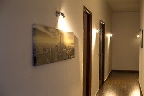 Familienapartment | 2 Schlafzimmer, kostenlose Babybetten, kostenloses WLAN, Bettwäsche