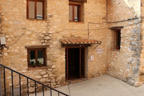Front of property - Hotel Rural Barranc De L'ínfern (La Vall d'Ebo)