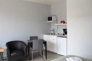 Private kitchenette - Systrakot (Talknafjordur)