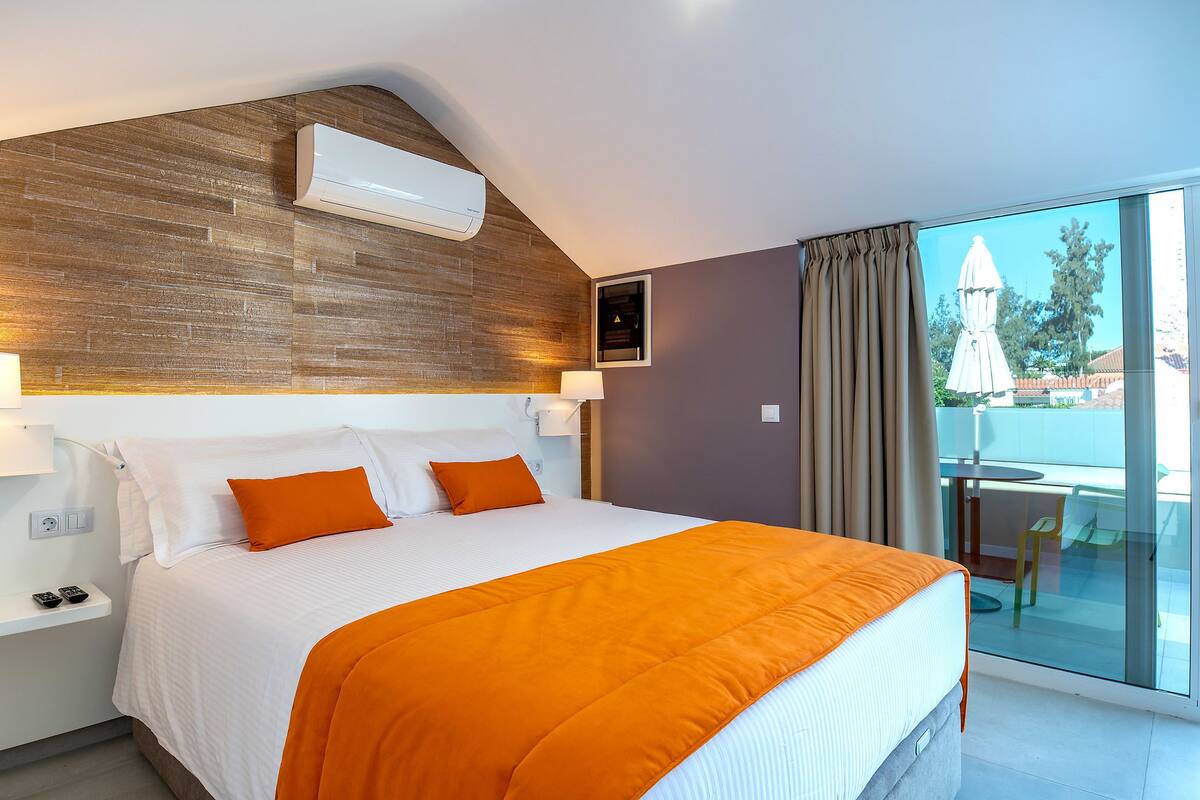 In-room safe, individually furnished, blackout curtains, soundproofing