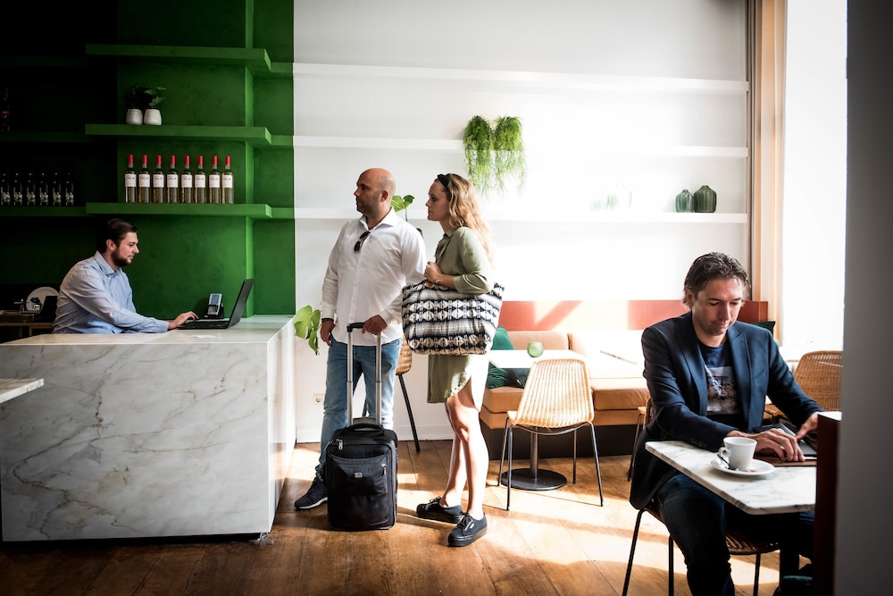 Fitz Roy Urban Hotel, Bar and Garden by null