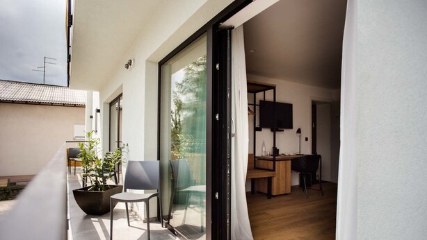 Deluxe Double Room with Balcony | Balkong