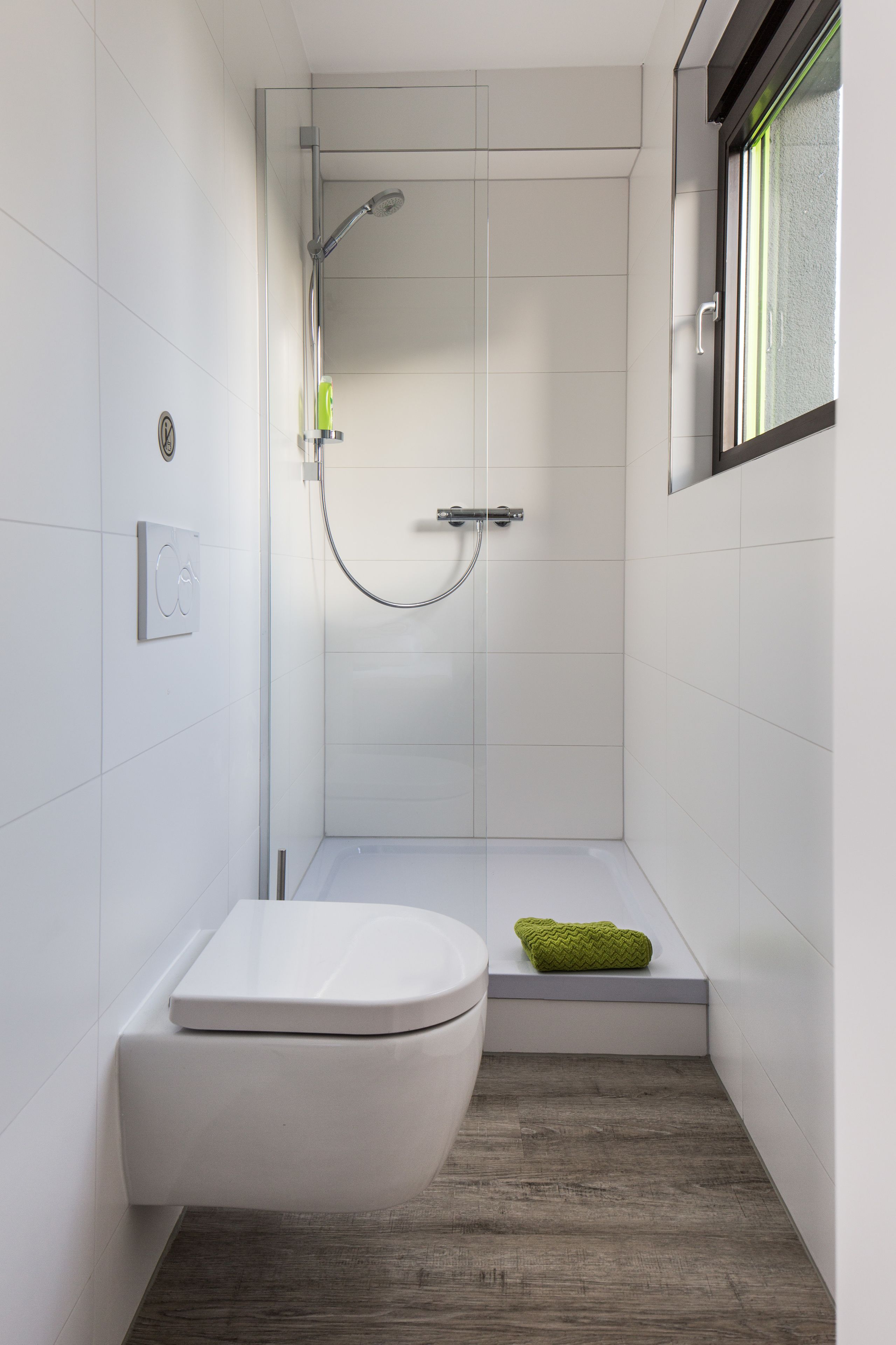 Regadera, regadera tipo lluvia, amenidades de baño gratuitas 