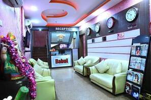 Lobby - Oyo 1622 Hotel Balaji International (Barakpur)