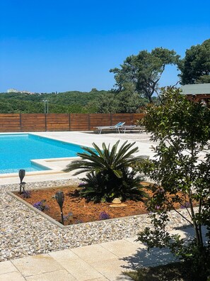 Utomhuspool