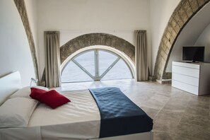 Habitación familiar (Private External Bathroom) | Wifi gratis y ropa de cama 